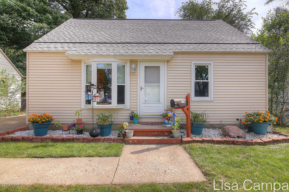 Property Photo:  3658 Milan Avenue SW  MI 49509 