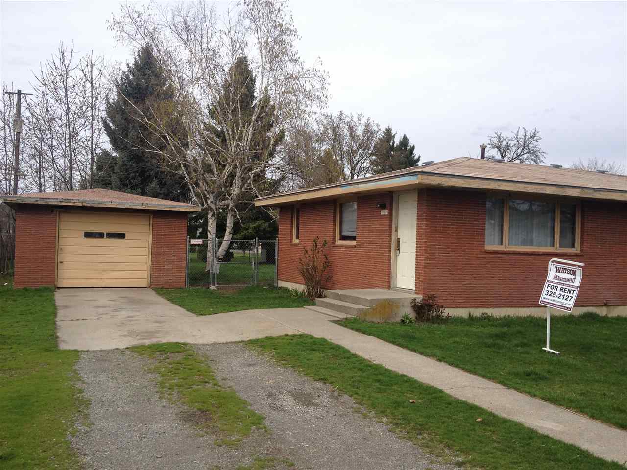 Property Photo: 7911 E Baldwin Ave 7909 E Baldwin WA 99212