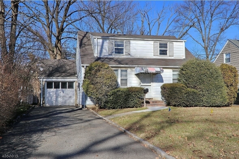 Property Photo:  1915 Sunset Pl  NJ 07076 