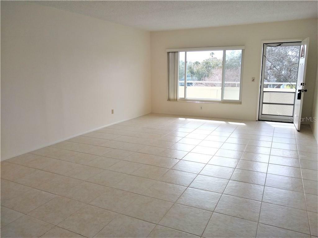 Property Photo: 2378 Ecuadorian Way 56 FL 33763
