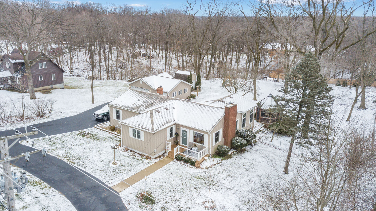 Property Photo: 258 West Wood Street IL 60451