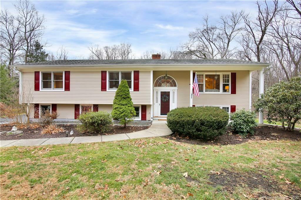Property Photo:  143 Heather Lane  CT 06897 