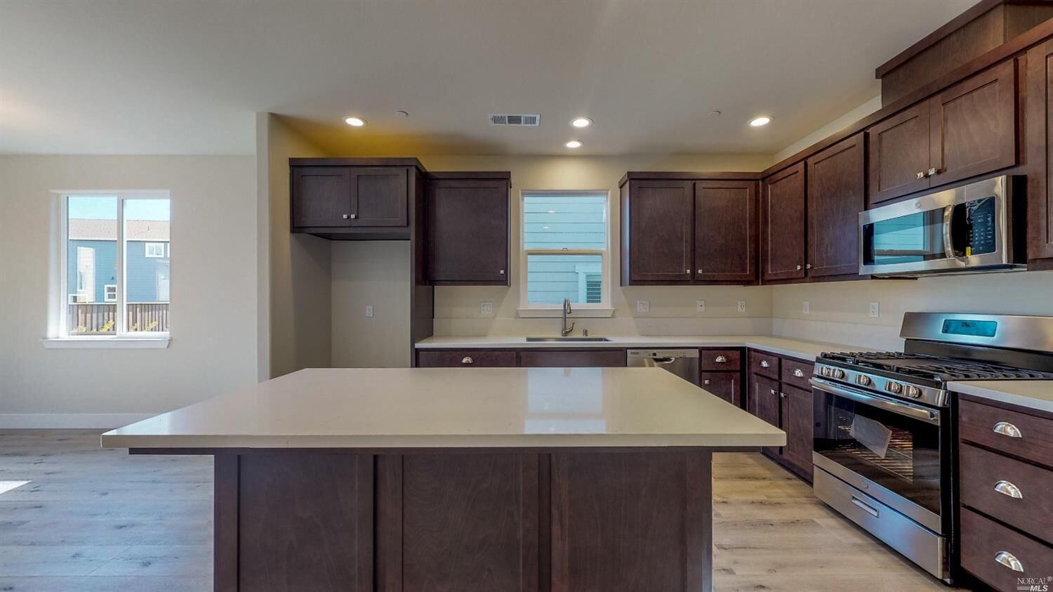 Property Photo: 3713 Espresso Court CA 95403