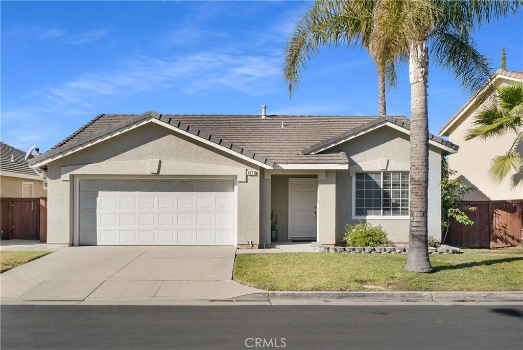 Property Photo:  7677 Canberra Way  CA 92508 