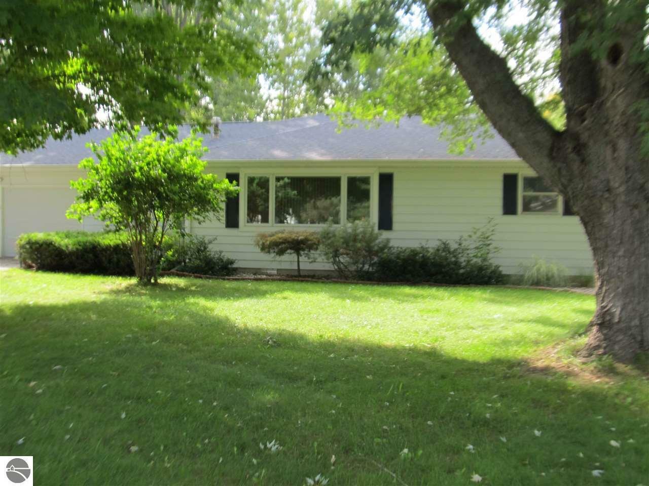 1450 Cypress Street  Mt Pleasant MI 48858 photo