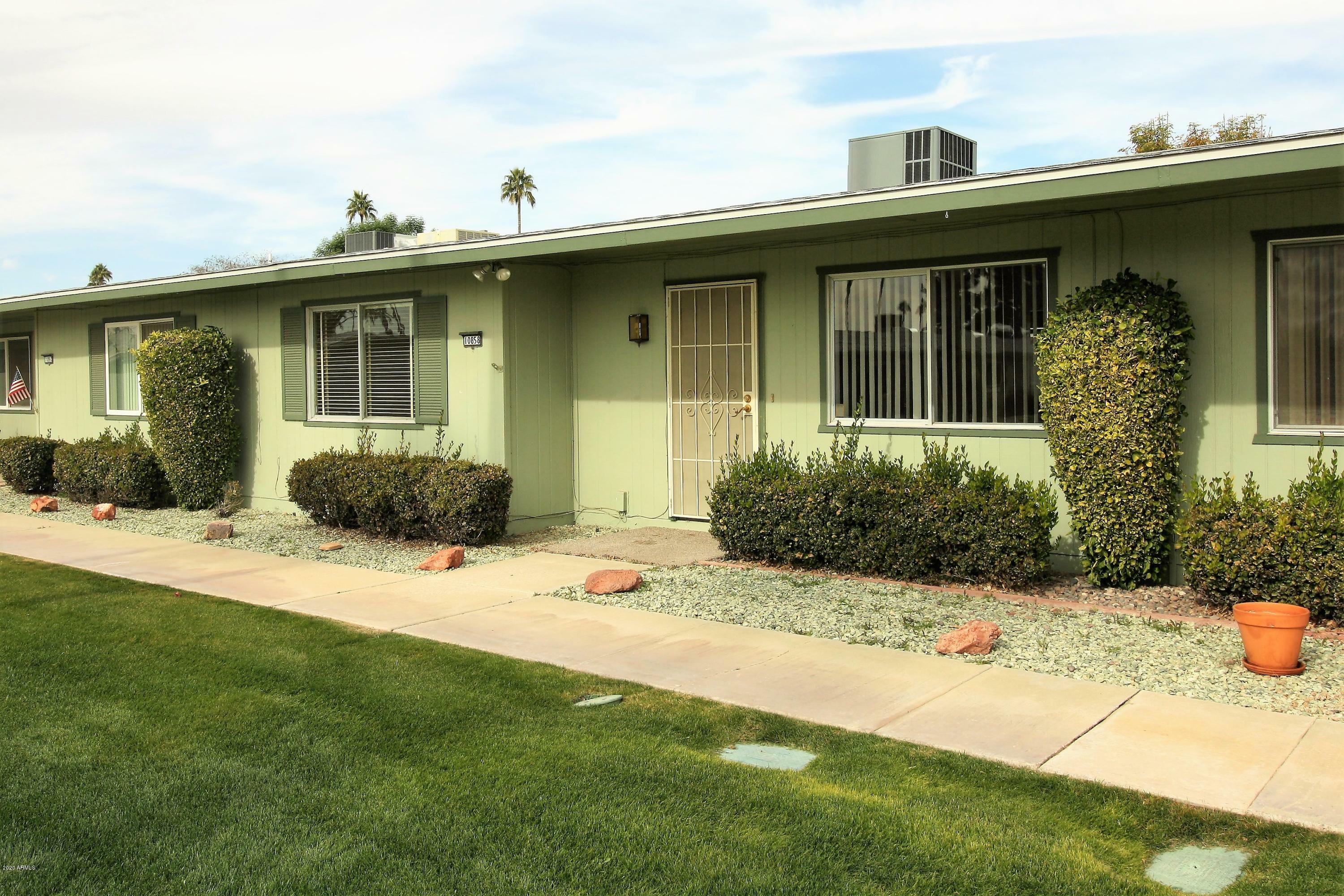Property Photo: 10858 W Santa Fe Drive AZ 85351