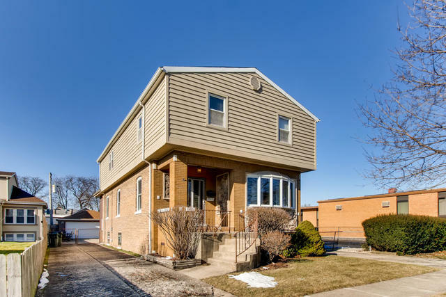 Property Photo: 4122 Wagner Avenue IL 60176