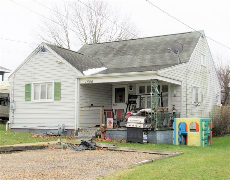 Property Photo:  1506 Neely St  PA 15065 