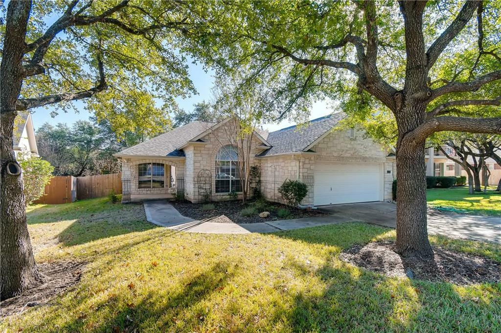Property Photo: 1613 Pagedale Drive TX 78613
