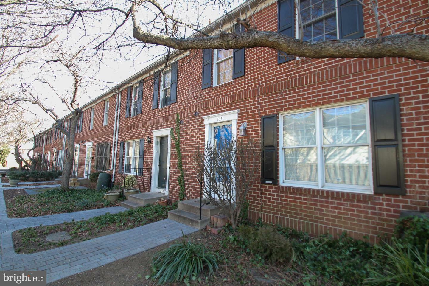 Property Photo:  836 N Orianna Street  PA 19123 