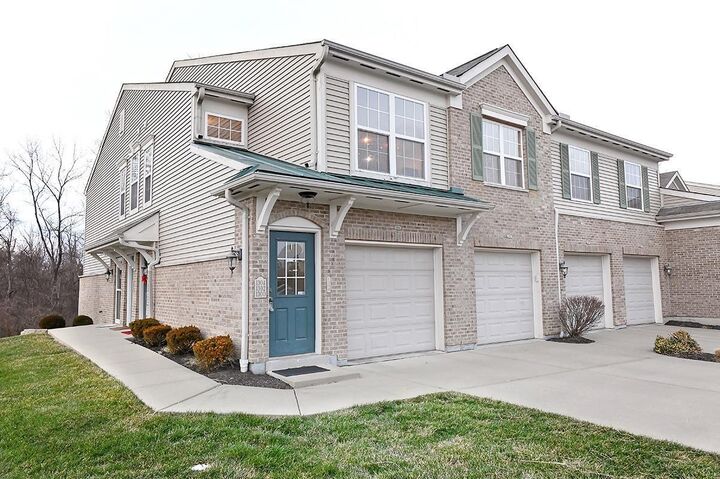 1306 Twin Spires Dr  Batavia Twp OH 45103 photo