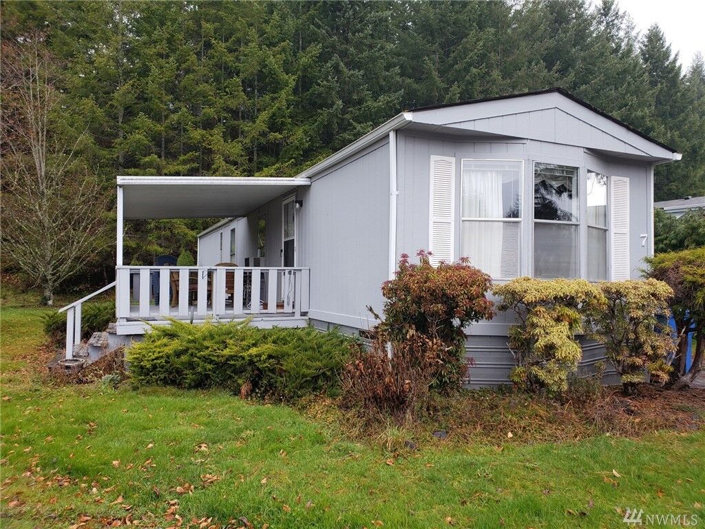 Property Photo:  1205 Marion St 7  WA 98531 