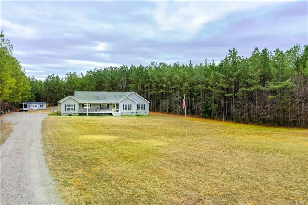 Property Photo:  450 Clayville Road  VA 23139 
