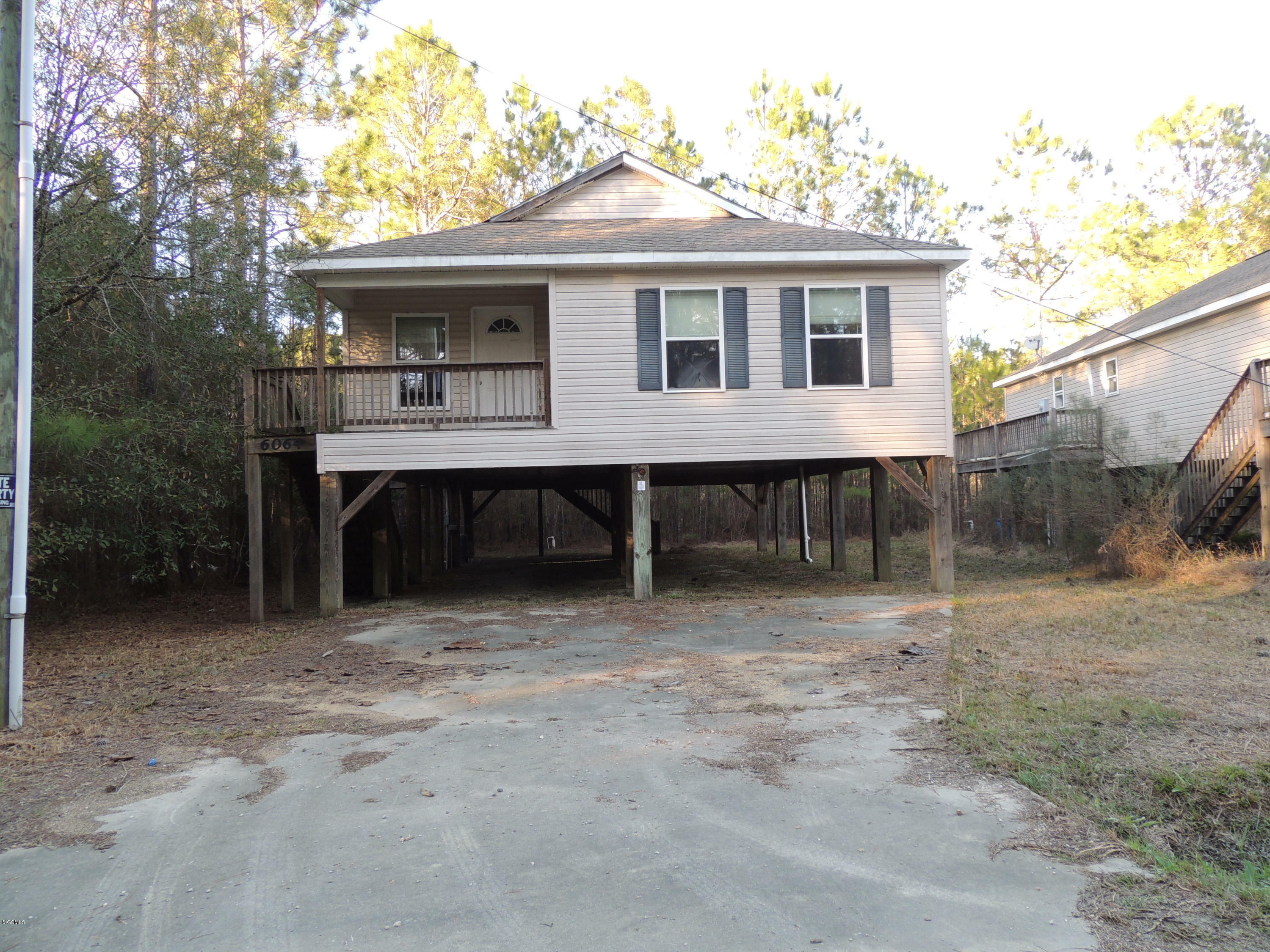 Property Photo:  6064 W Oktibbeha Street  MS 39520 