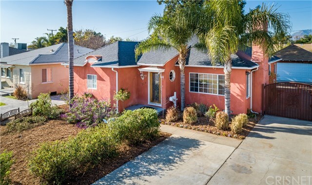 Property Photo:  727 N Alexander Street  CA 91340 