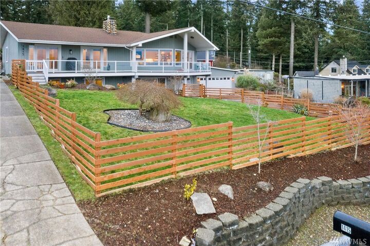 Property Photo:  1415  Sea Cliff Drive NW  WA 98332 