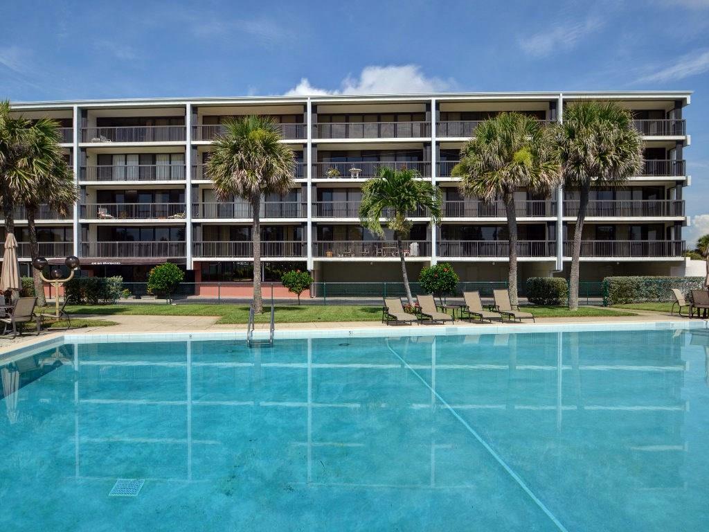 Property Photo:  4141 Ocean Drive 301  FL 32963 