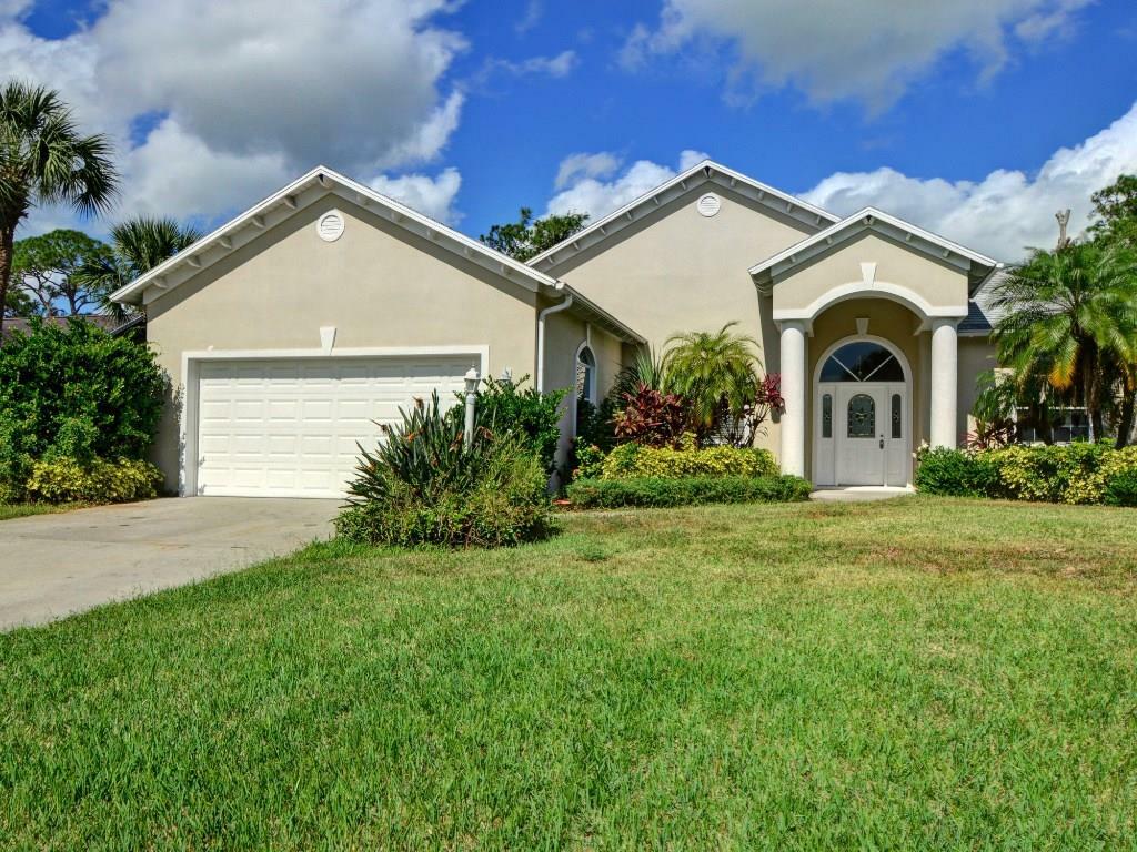 Property Photo:  5860 40th Lane  FL 32966 