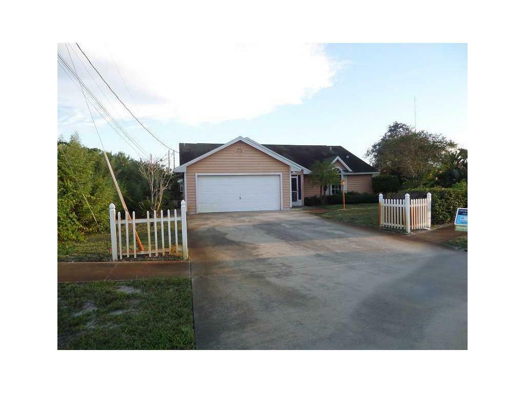 Property Photo:  775 2nd Street  FL 32962 