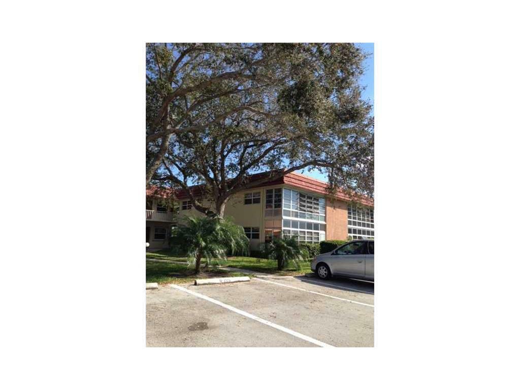 8 Vista Palm Lane 206  Vero Beach FL 32962 photo