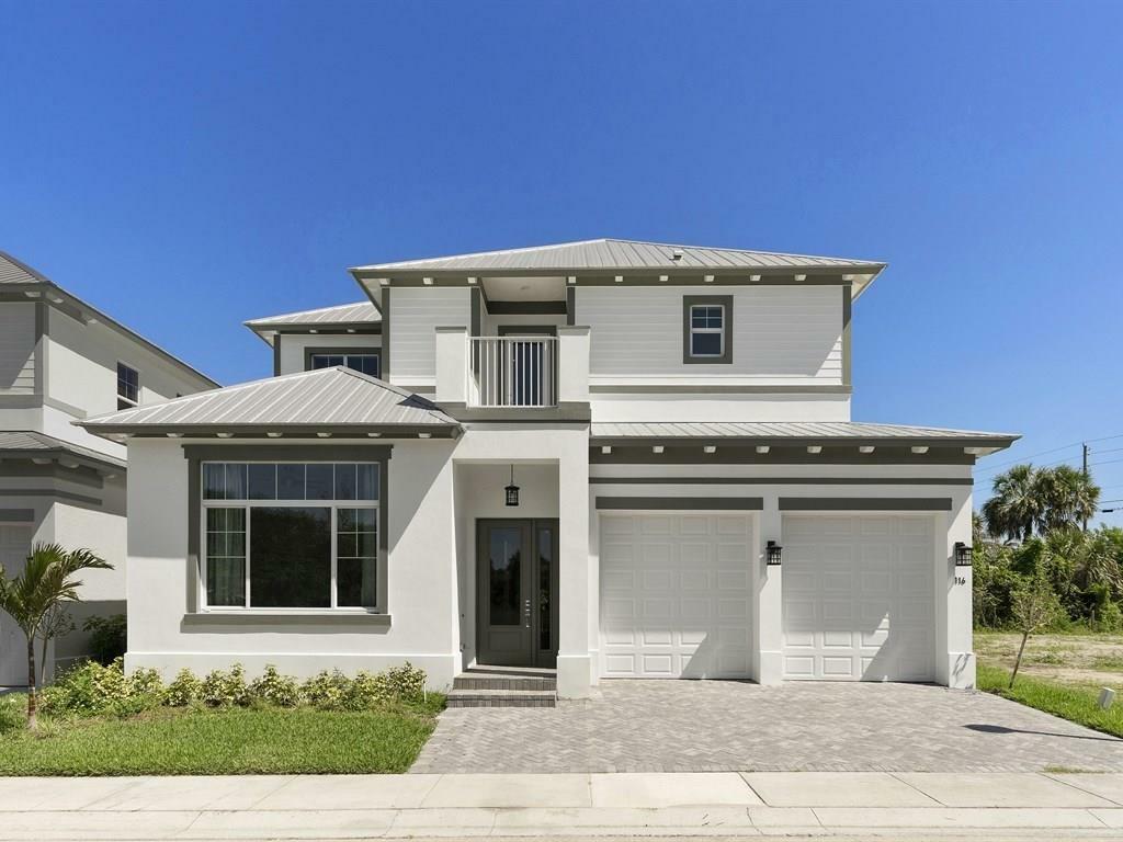Property Photo: 116 Ocean Estates Drive FL 34949