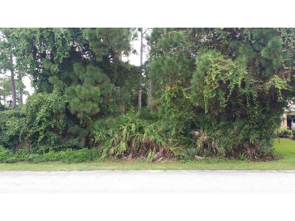 Property Photo: 856 18th Street SW FL 32962