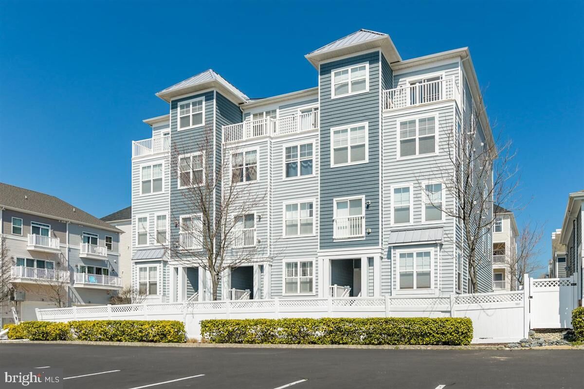 Property Photo:  106 69th Street 13E  MD 21842