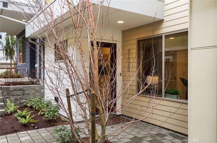 5206  Delridge Way SW D  Seattle WA 98106 photo