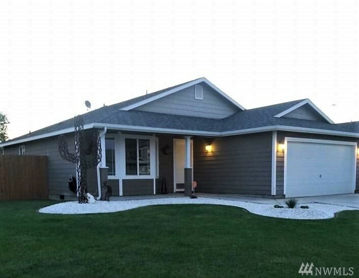 Property Photo:  601 Hilltop NE  WA 98848 