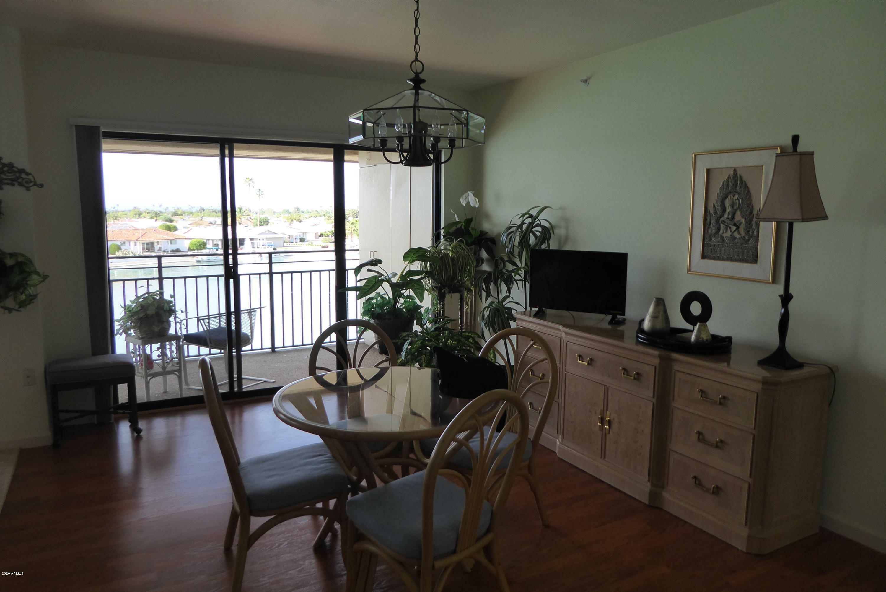 Property Photo: 10330 W Thunderbird Boulevard AZ 85351