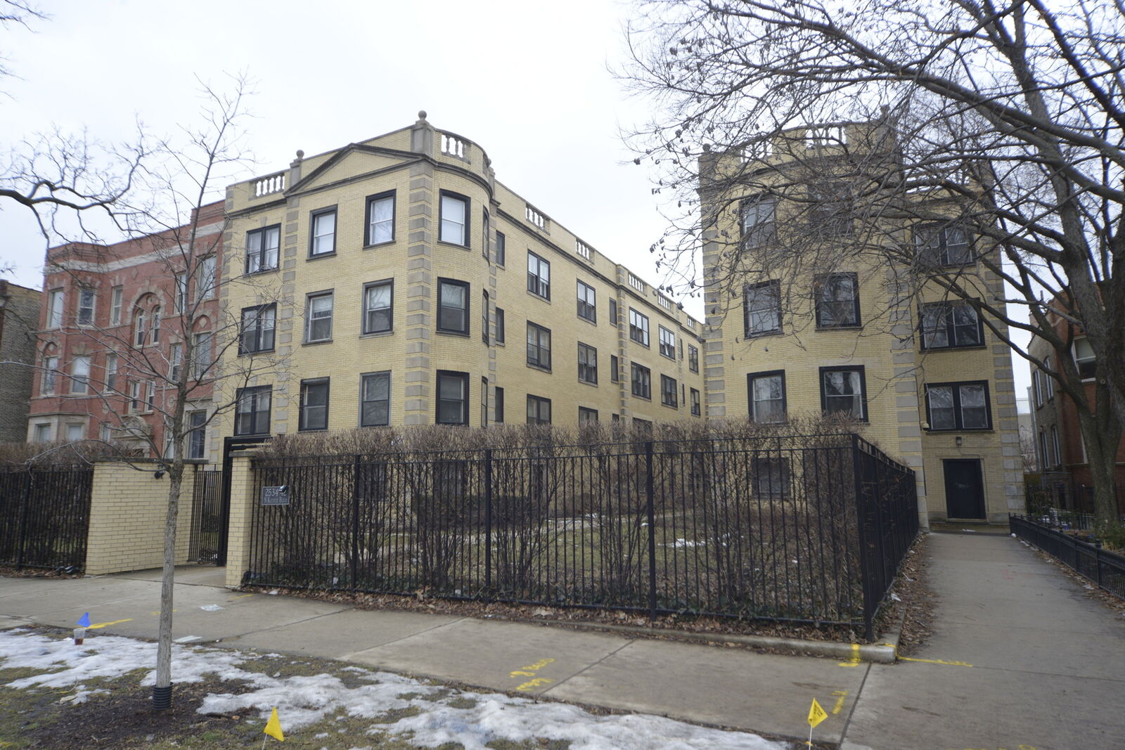 Property Photo: 2538 North Kedzie Boulevard 206 IL 60647