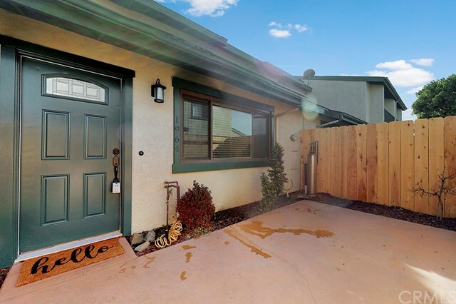 Property Photo:  1964 La Tijera Court 12  CA 93445 