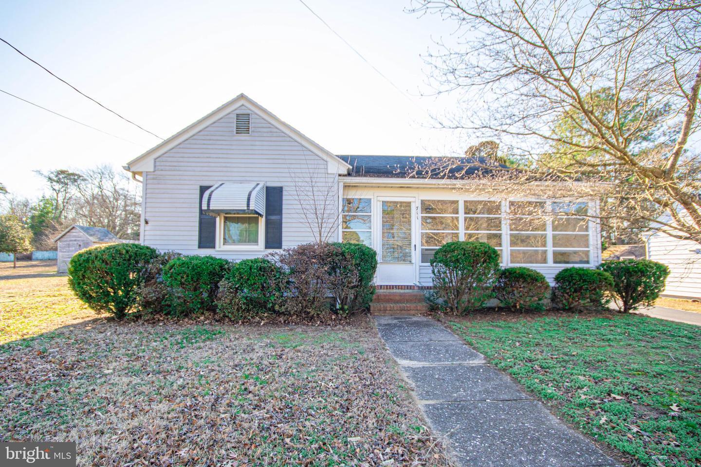 Property Photo: 711 State Street MD 21861