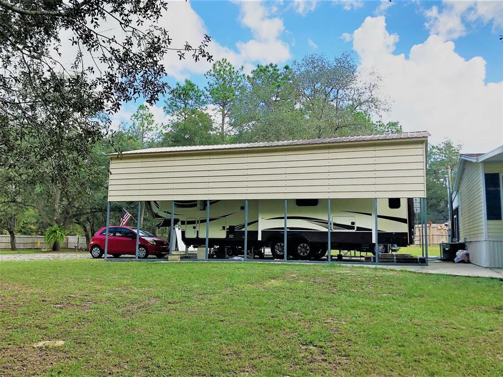 Property Photo:  17900 SW 43rd Place  FL 34432 