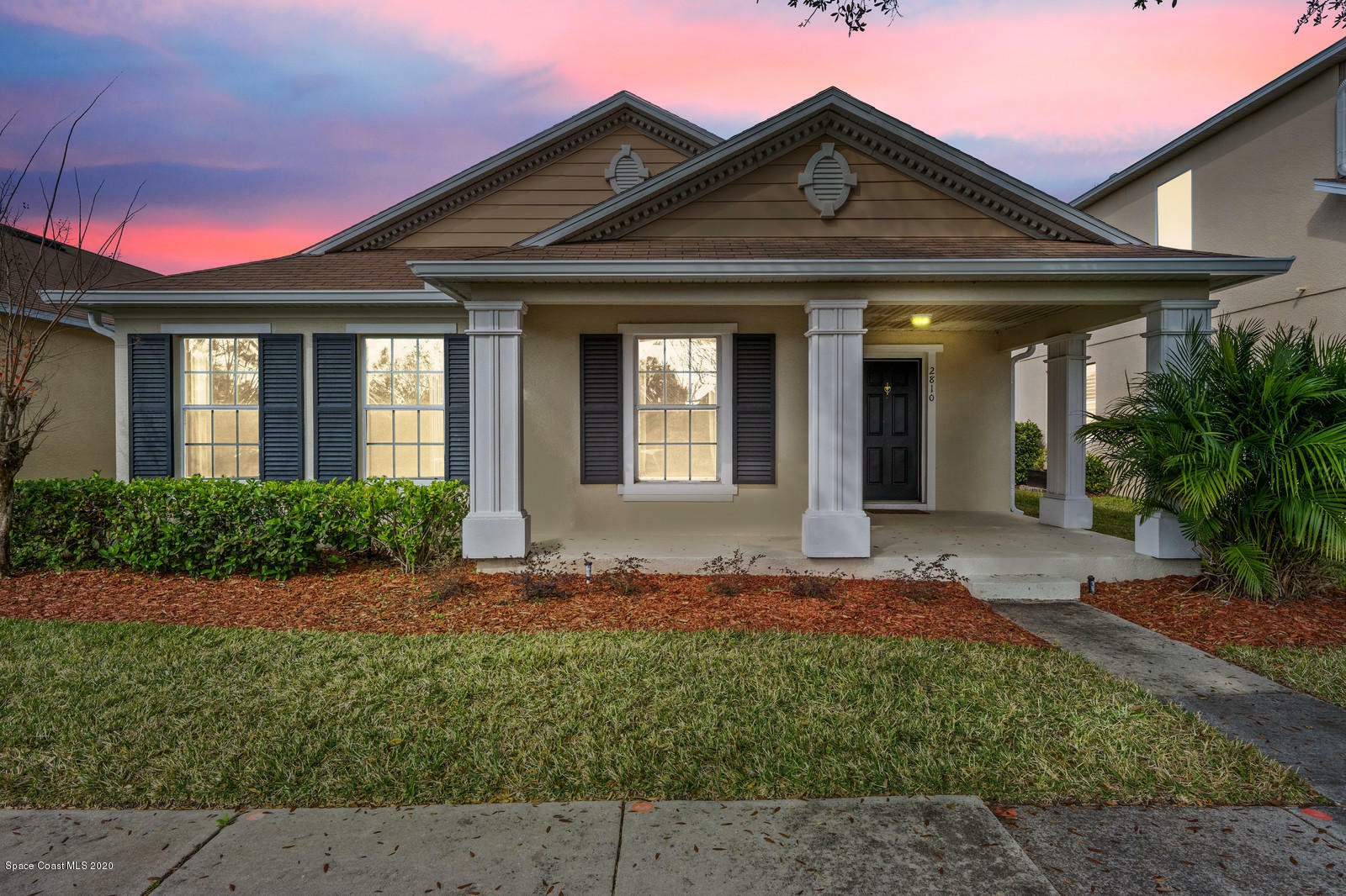 Property Photo:  2810 Ara Drive  FL 32828 