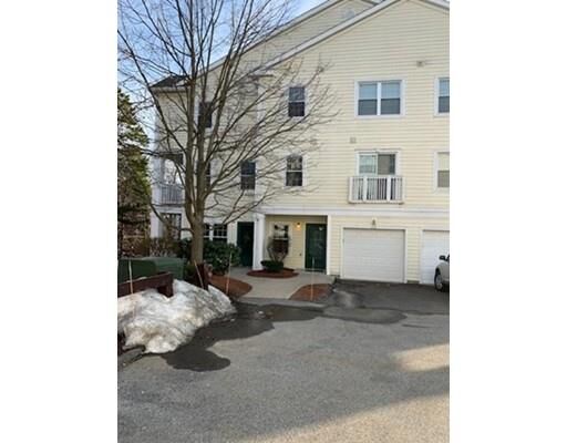 Property Photo: 412 Gazebo Circle 412 MA 01867