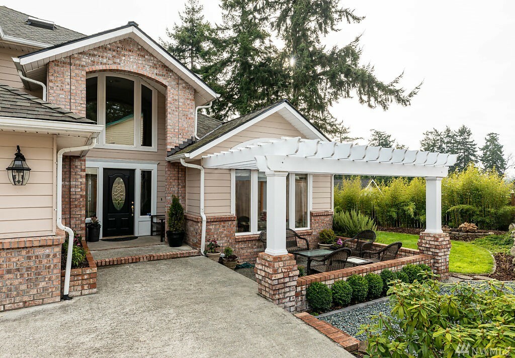 Property Photo:  1370 SW Fairhaven Dr  WA 98277 