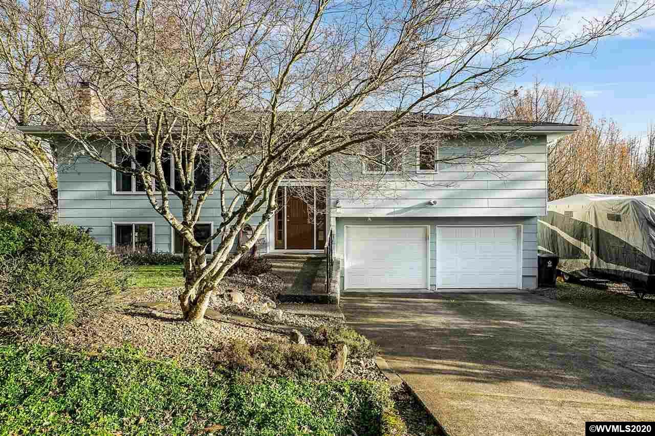 Property Photo:  4708  Anthony Pl NW  OR 97321 