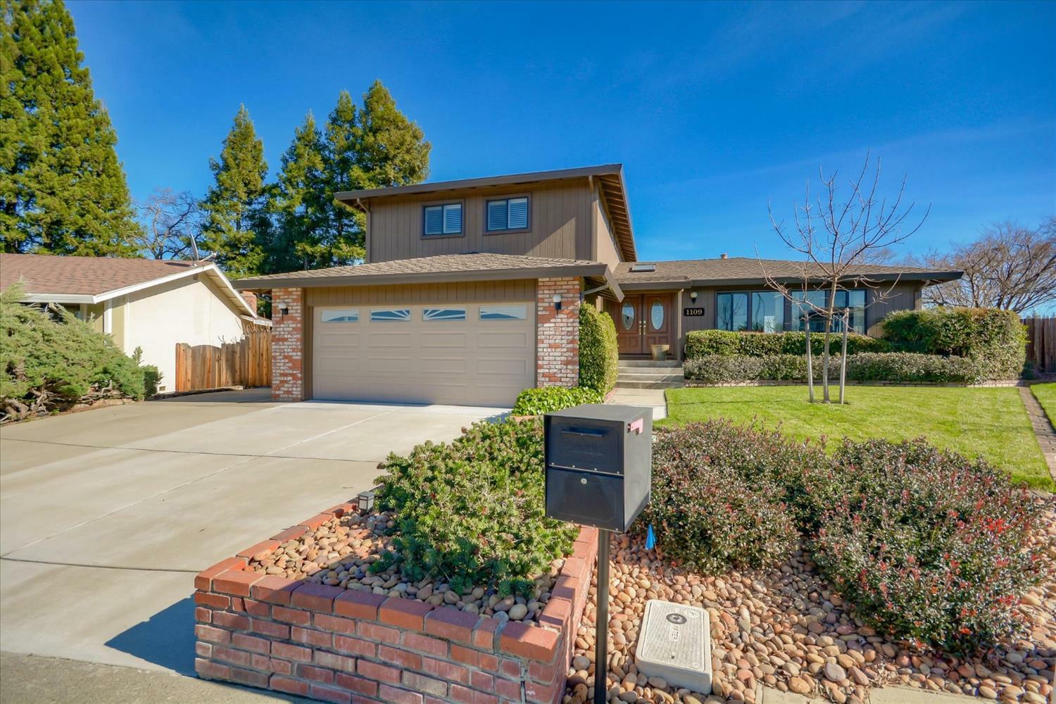 1109 Wanda Lee Court  Roseville CA 95661 photo