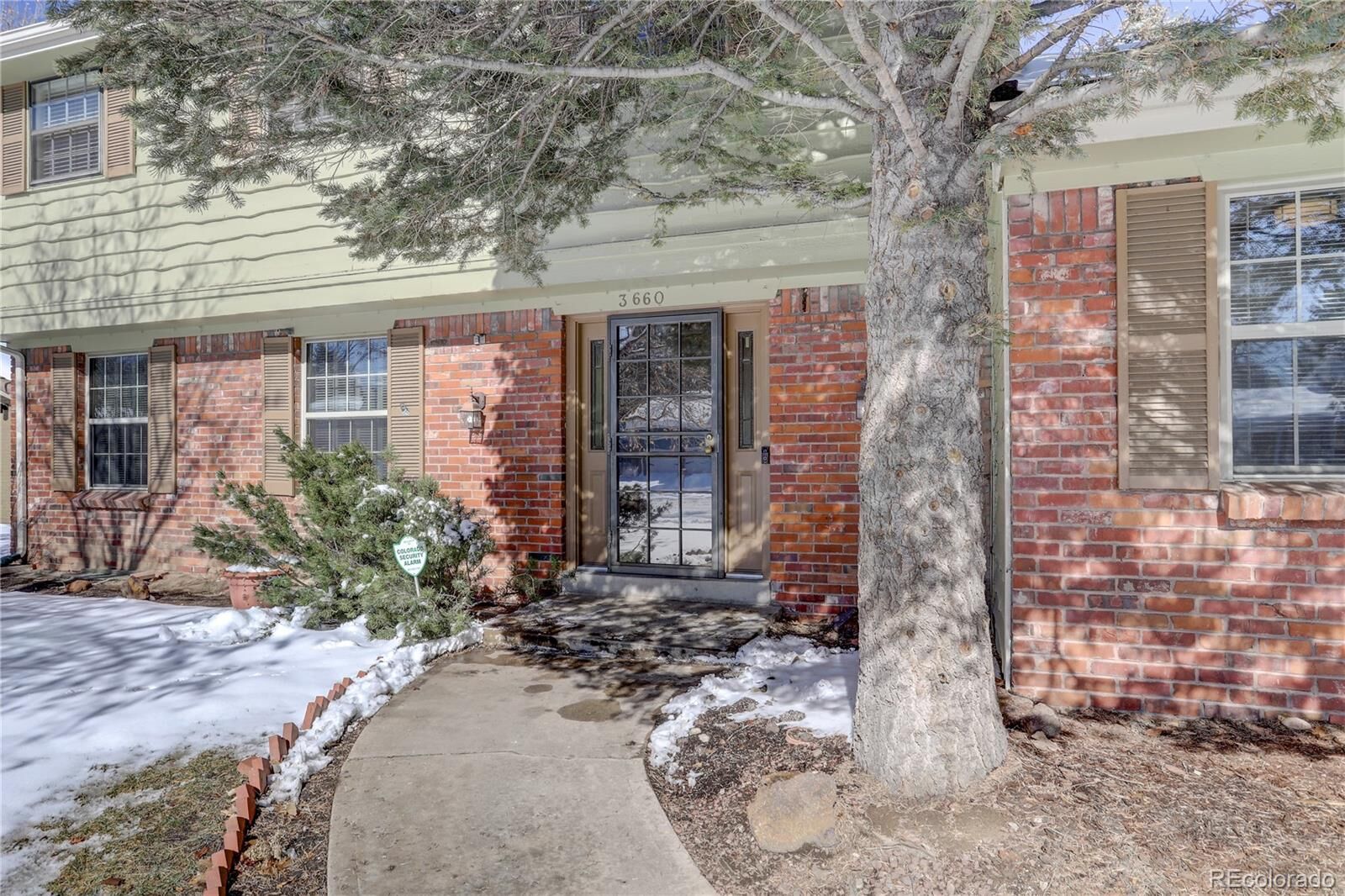 Property Photo: 3660 S Narcissus Way CO 80237