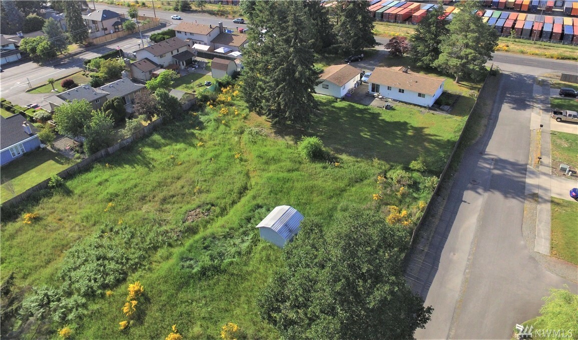 Property Photo: 4224 200th St E WA 98387