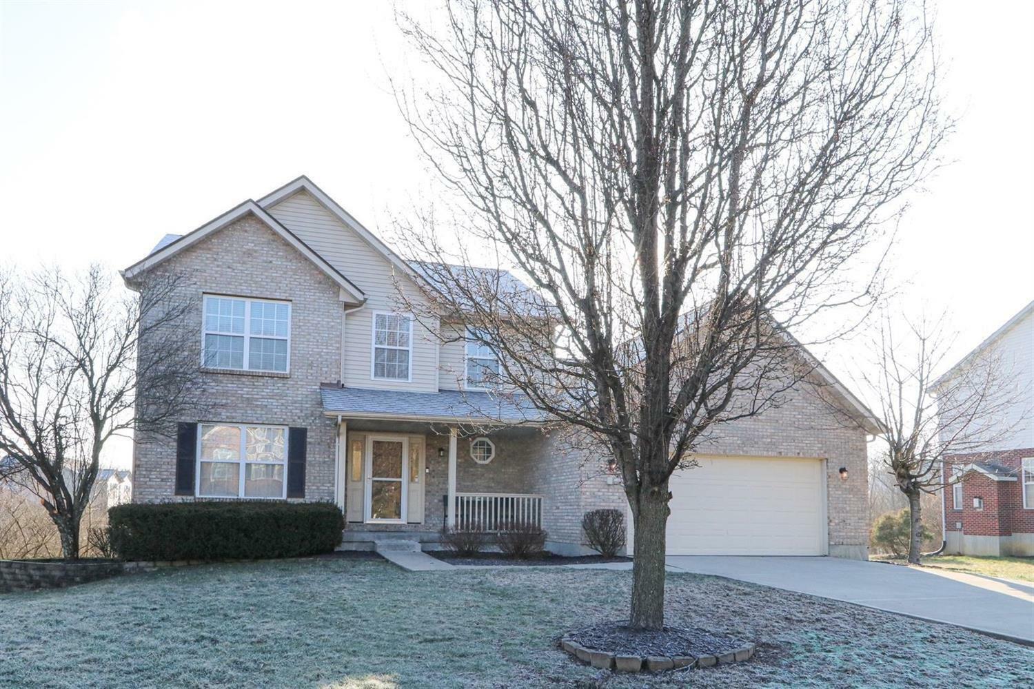 Property Photo: 3208 Spalding Dr OH 45040
