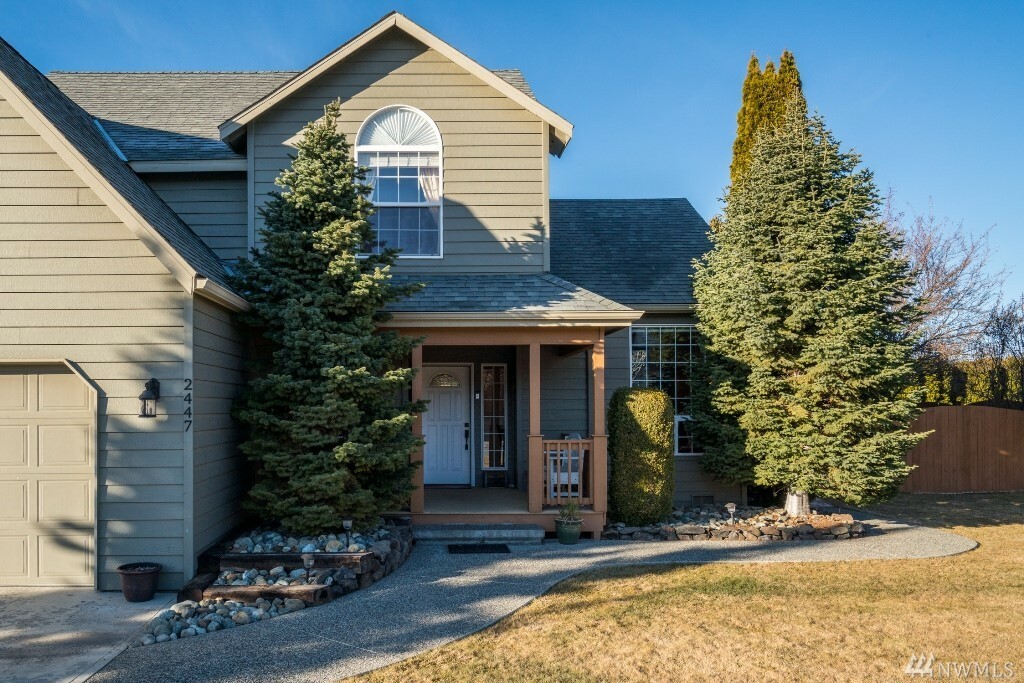 Property Photo:  2447 Plateau Dr  WA 98802 