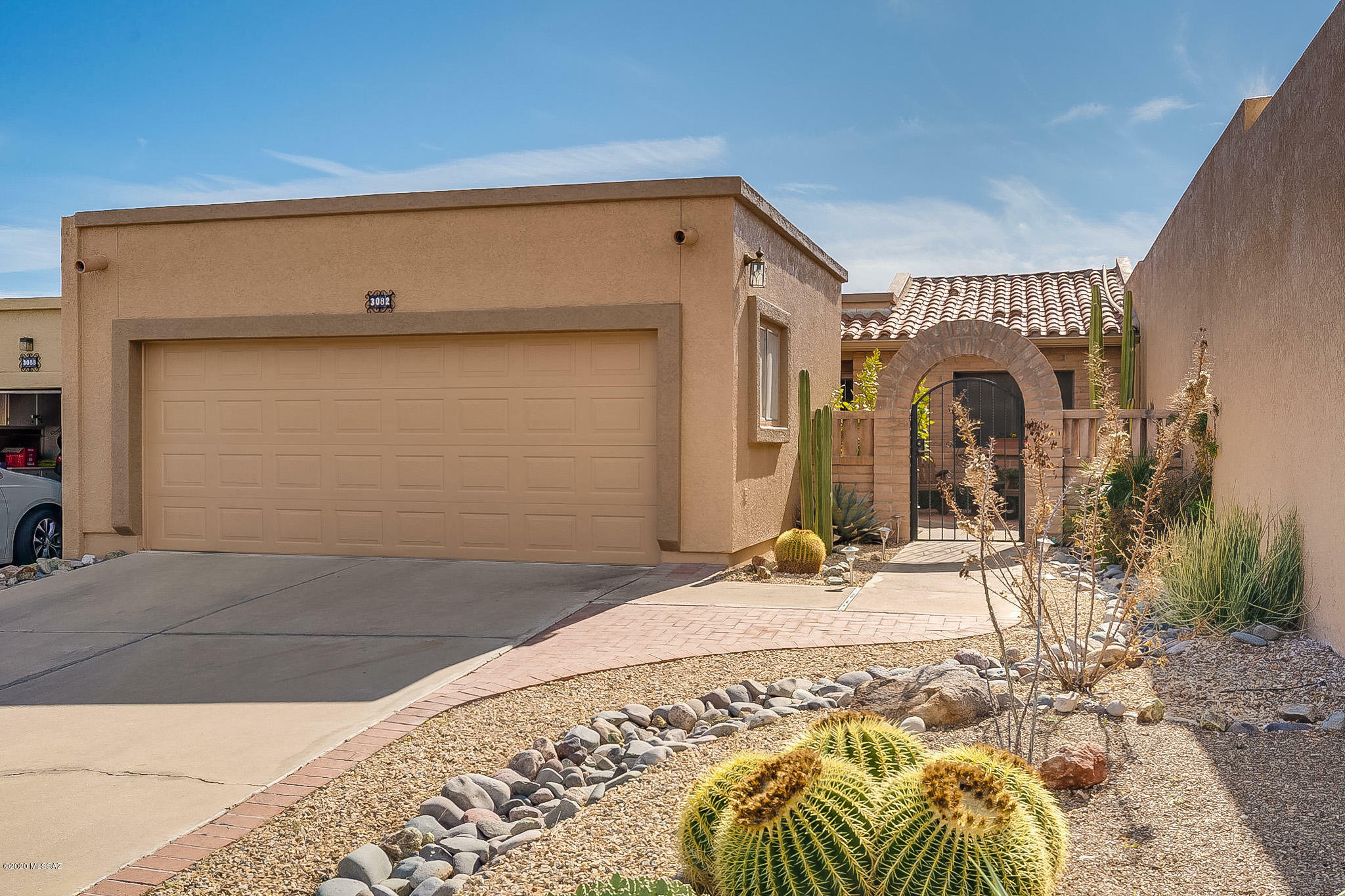 Property Photo:  3082 S Via Del Tirol  AZ 85622 