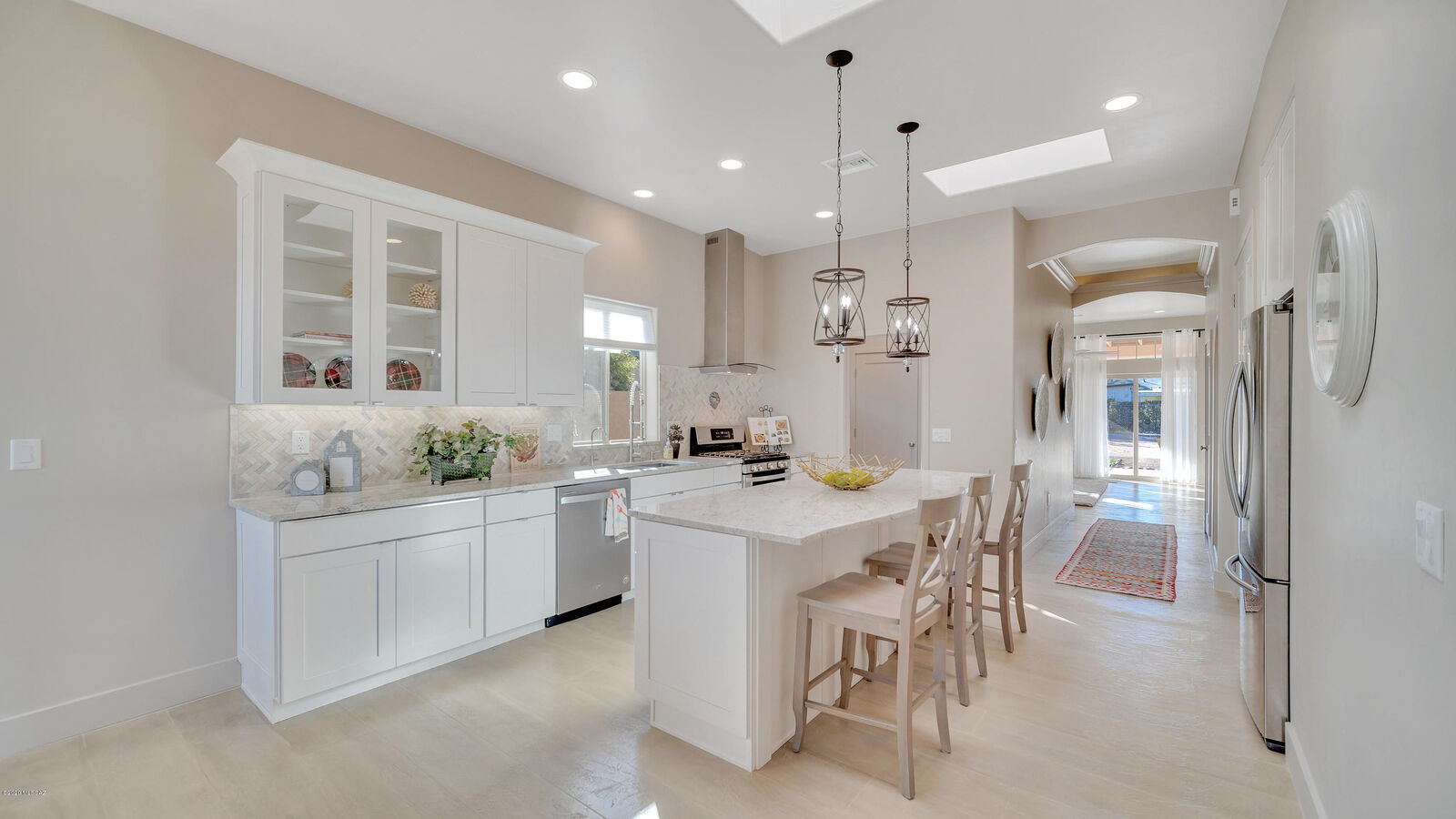 Property Photo: 1622 E Hampton Street AZ 85719