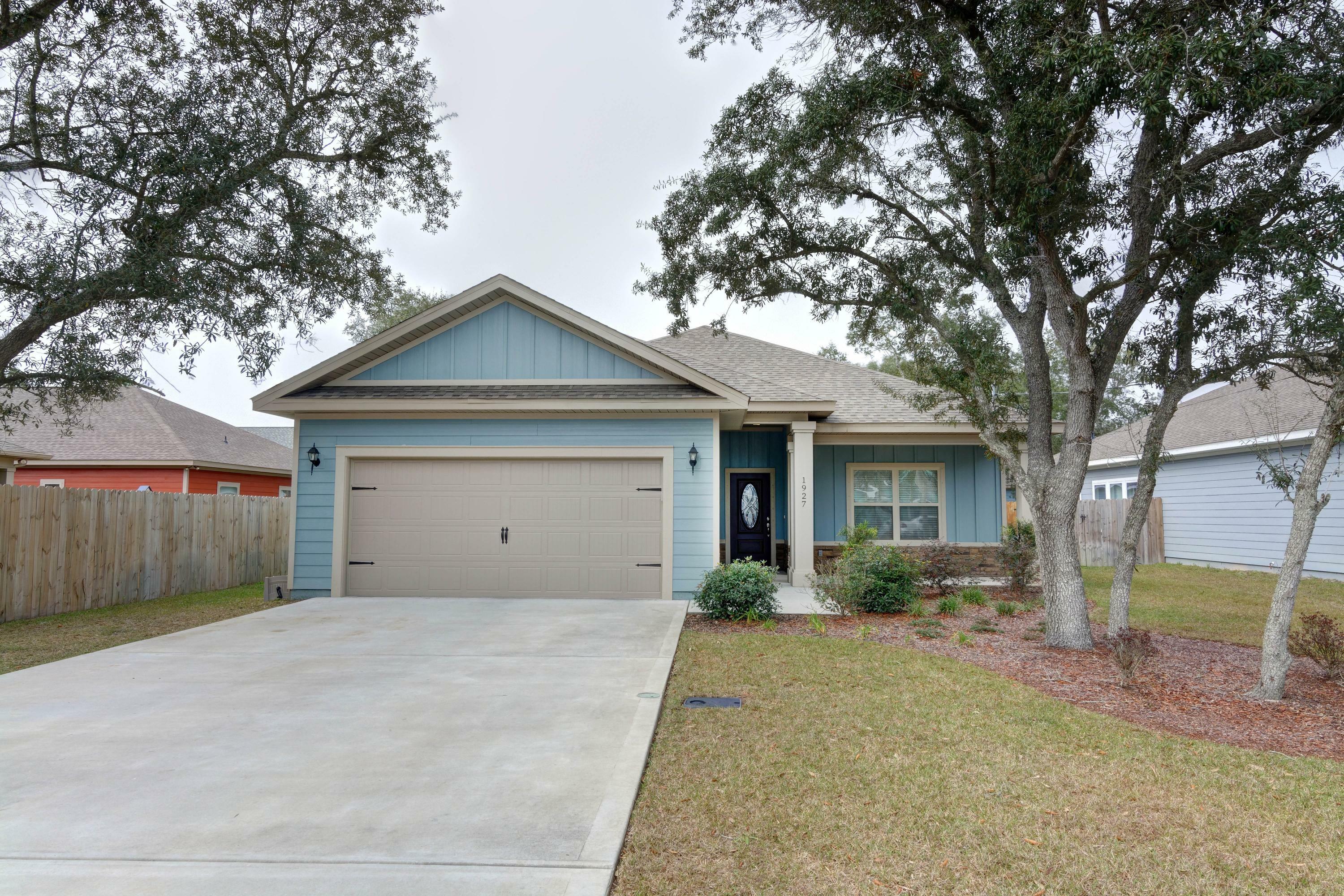 Property Photo:  1927 Prado Street  FL 32566 