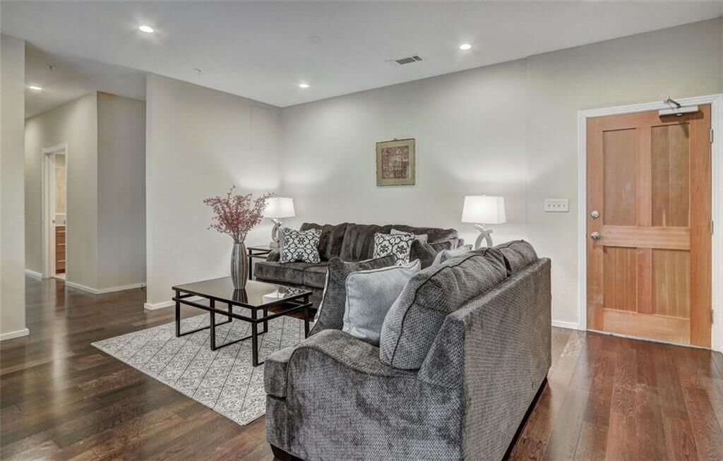 Property Photo:  1600 Barton Springs Road 5301  TX 78704 