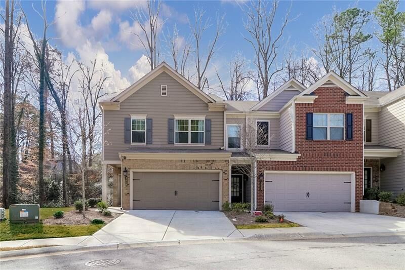 Property Photo: 2450 Norwood Park Crossing 30340