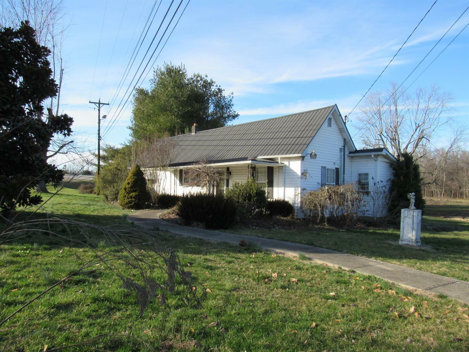 Property Photo:  3894 N US Hwy 25  KY 40729 