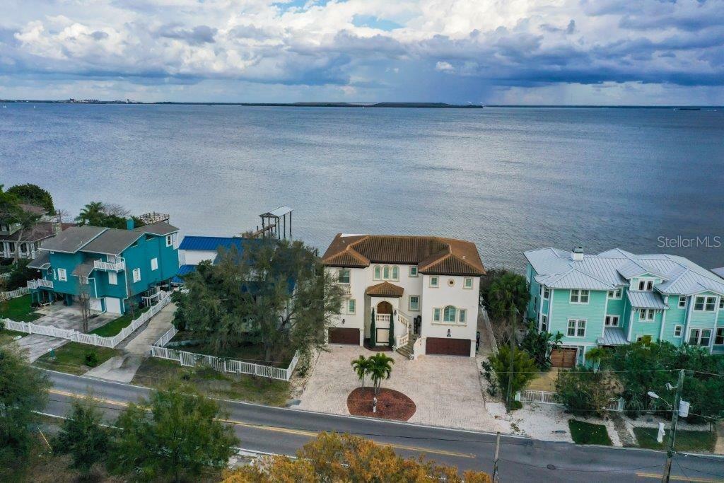 Property Photo:  6514 Bayshore Boulevard  FL 33611 